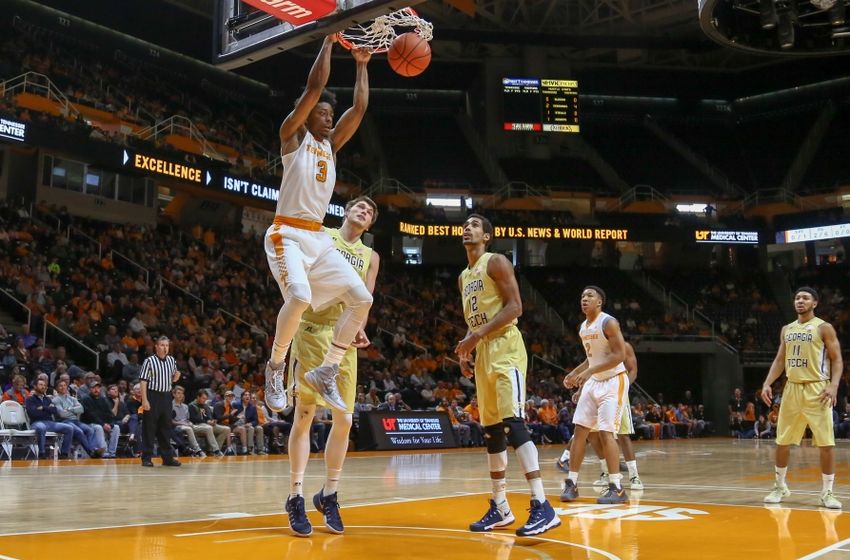 9719620-robert-hubbs-iii-ncaa-basketball-georgia-tech-tennessee-850x560.jpg