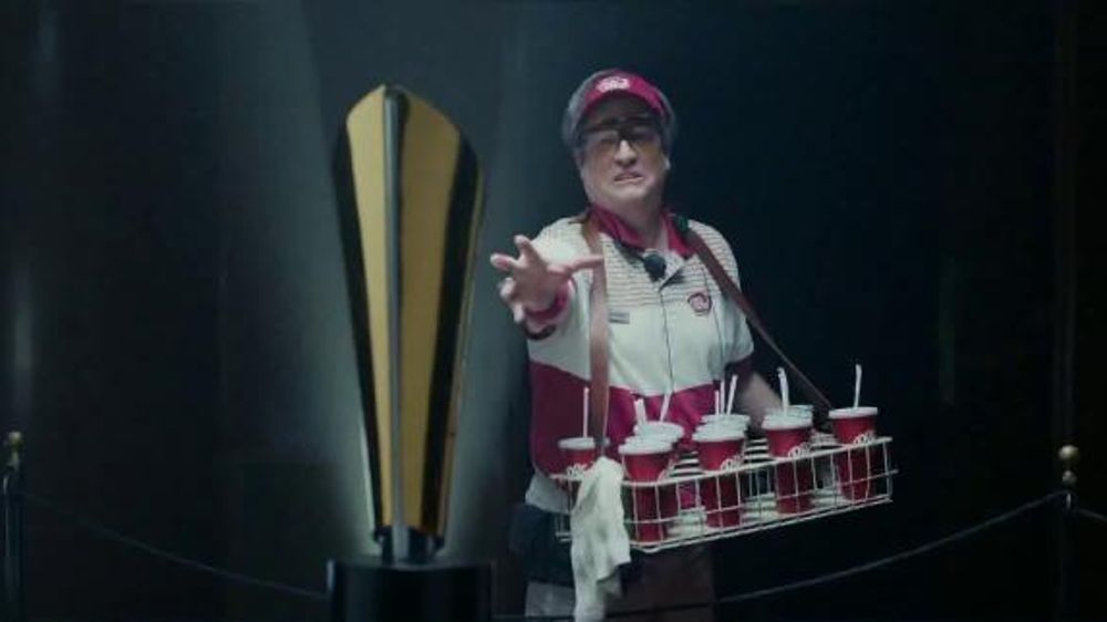 dr-pepper-college-football-larry-and-the-trophy-large-5.jpg