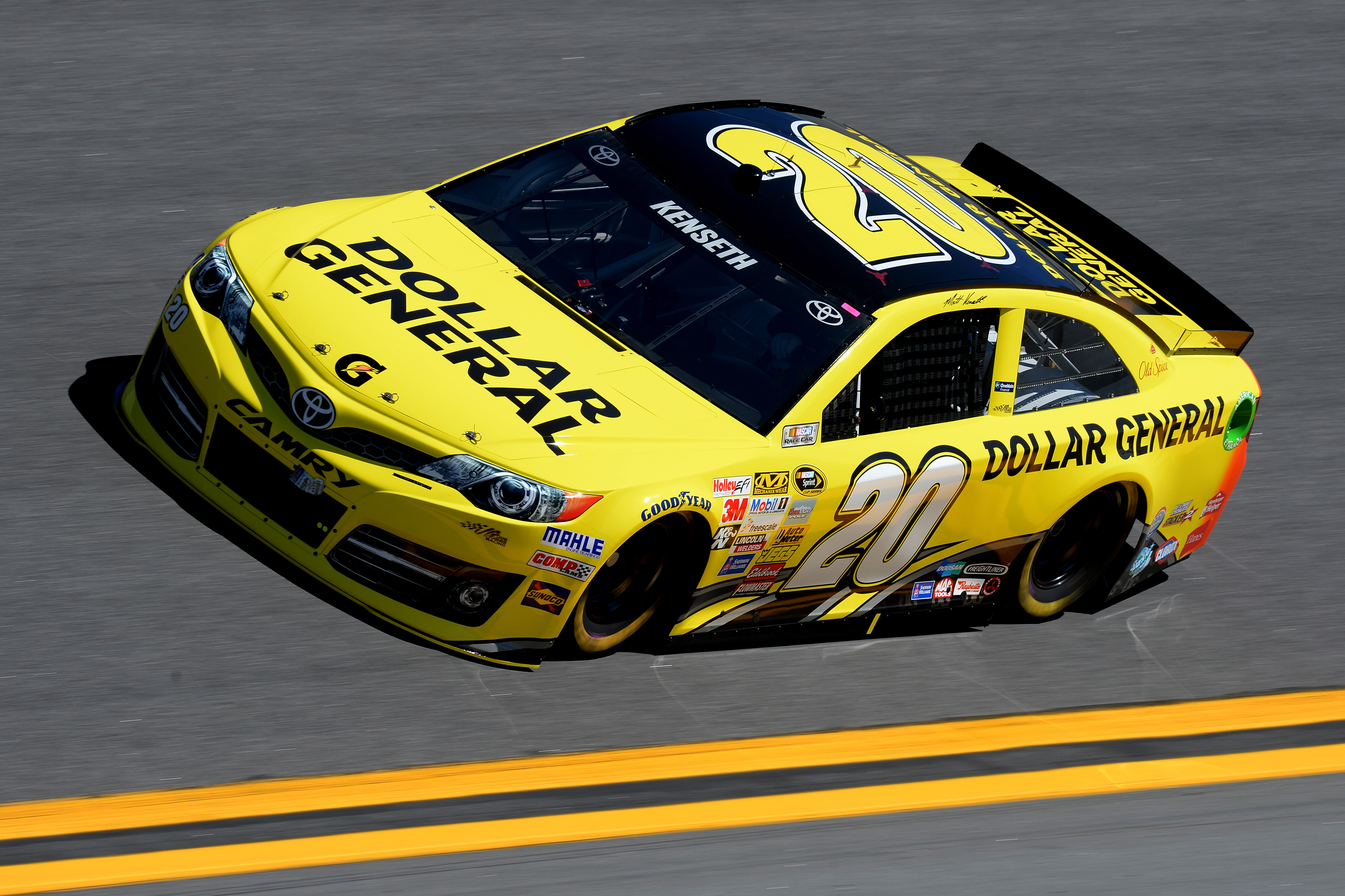 2014-02-16-nascar-sprint-cup-matt-kenseth-daytona-500.jpg