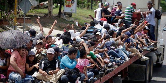 migrant-caravan.jpg