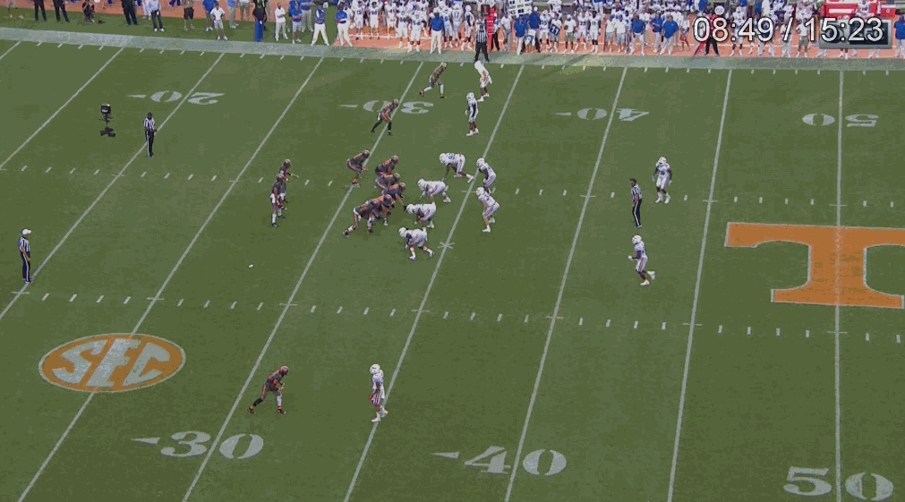 Tabor-Double-Moved-by-Jauan-Jennings.gif