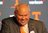 Phillip-Fulmer-718x490.jpg