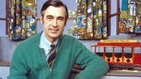 mr-rogers-today-tease-180320_86d5f22aeb18526c2316bc1b3842e054.jpg