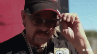 4C152254-232F-4EF7-BE68-08B22D635161.gif