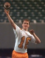 20140623_024228_peyton-manning-tennessee-062314.jpg