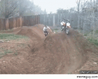 5744CE1F-717F-4CFC-A0E7-B41E56AC8BA7.gif