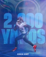 Titans Derrick Henry 2000 Yards.jpg