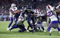 2021 NFL Week 6 Bills Titans Derrick Henry Scores a TD.jpg