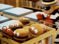 2F4A2AAA-D2A3-41E9-AD4B-A3C7912C6782.gif