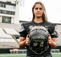 vandygirlkicker.png