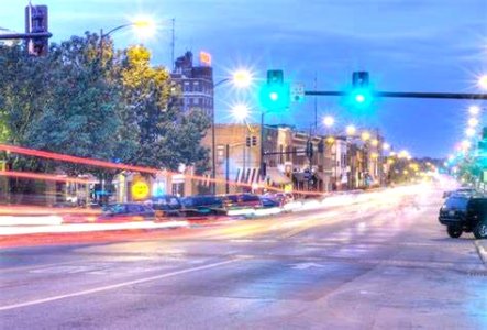 Columbia MO_the Strip.jpg