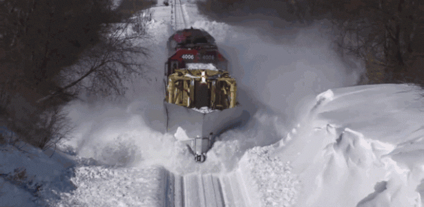 snow train.gif