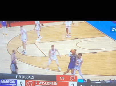 SmartSelect_20240322_220045_Camera.gif