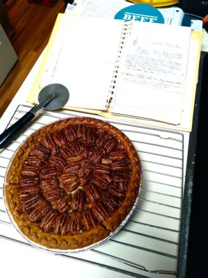 Pecan pie DEC2023.jpg