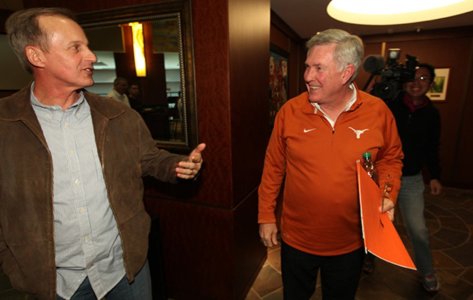 Barnes, Rick & Mack Brown at Texas.jpg