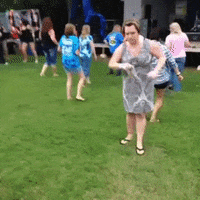 1745763473709.gif