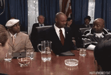 dave-chappelle-slap.gif