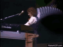 1746743190134.gif