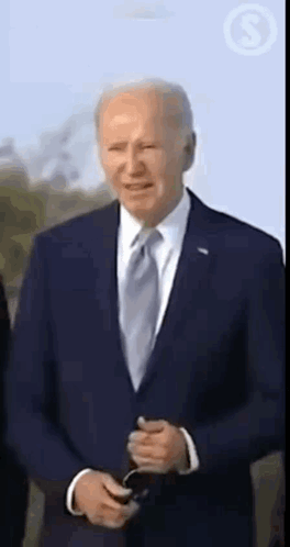 biden-what-wtf-lost-black-glasses-eh-np-problem.gif
