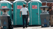 jackass-the-blue-room.gif