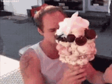 ice-cream-cornet.gif