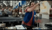 1755312275894.gif