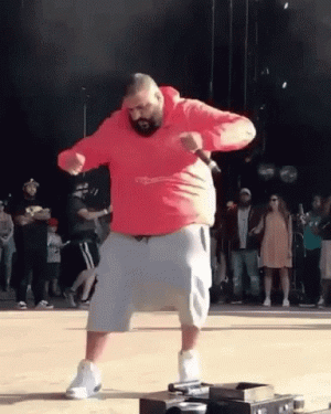 1758762423768.gif