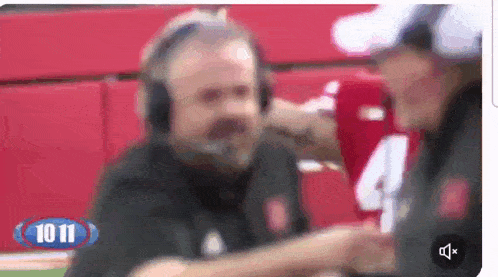 1758915428394.gif