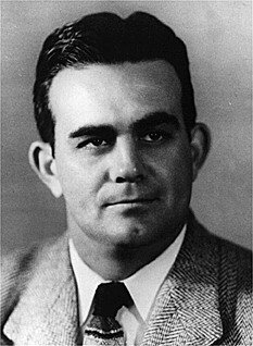 Bowden_Wyatt.jpg