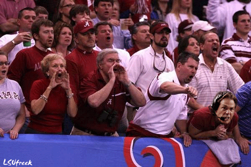 Bammers_Love_Their_Coach.gif