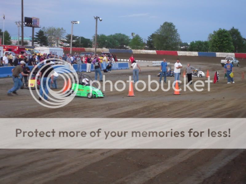 Indy08054.jpg