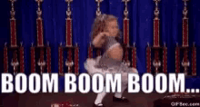 boom-dance.gif