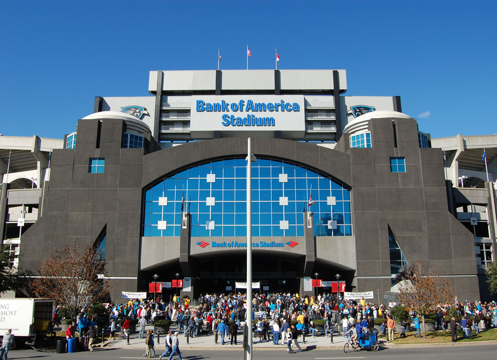 stadiumparkingguides.com