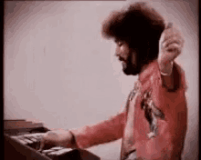 tenor.gif