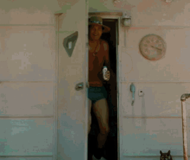 vegas-vacation-cousin-eddie.gif
