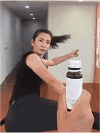 giphy.gif