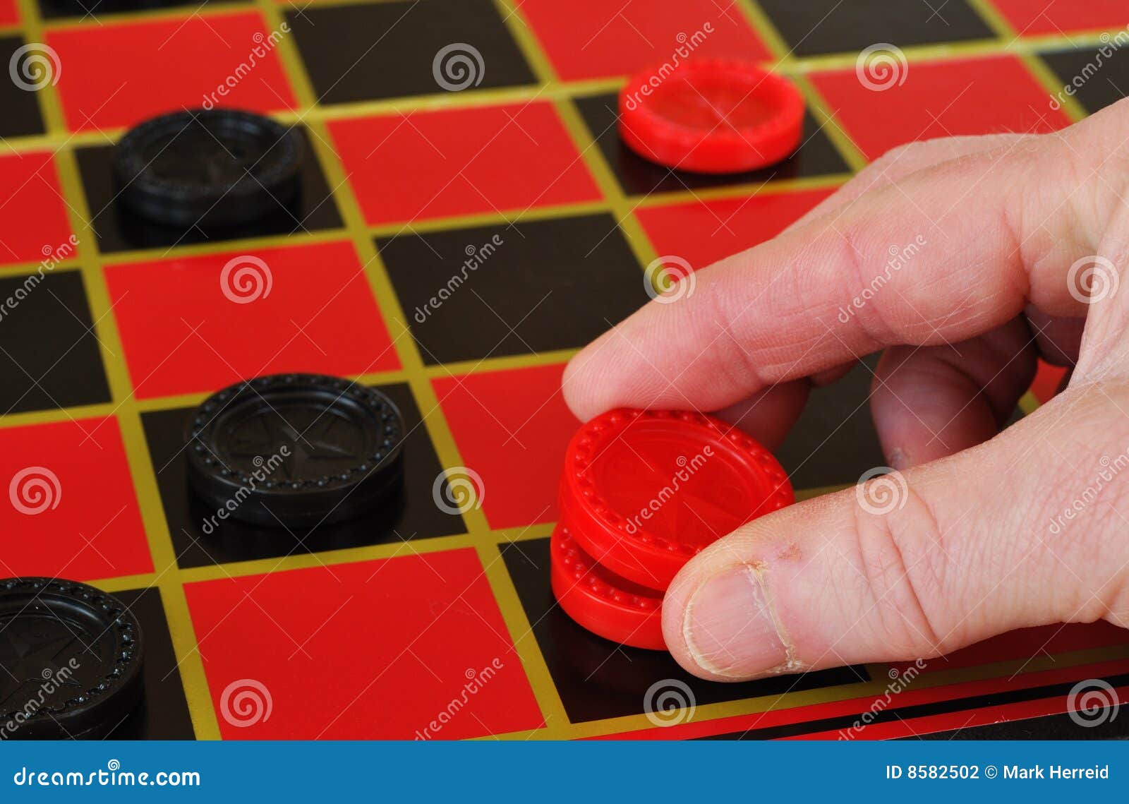checkers-king-me-8582502.jpg