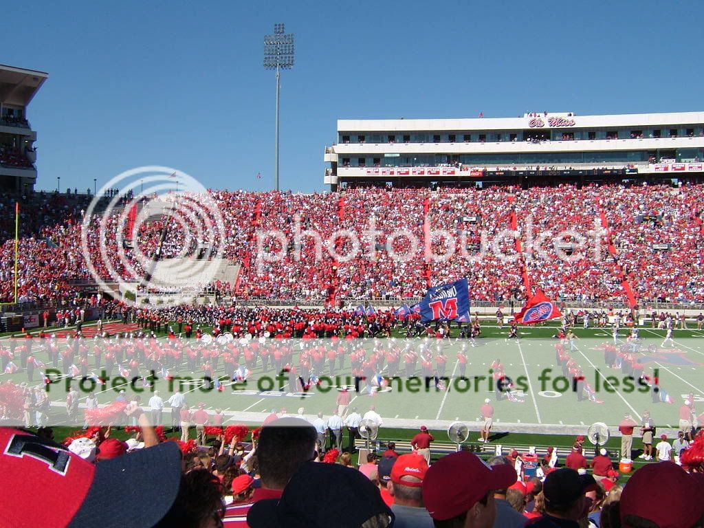 FootballandSmokey016.jpg