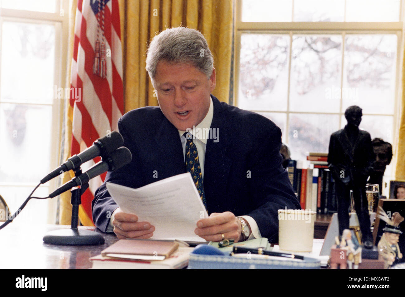 file-photo-bill-clinton-has-not-apologized-to-monica-lewinsky-and-claims-did-the-right-thing-staying-in-office-united-states-president-bill-clinton-delivers-his-radio-address-on-the-budget-live-from-the-oval-office-of-the-white-house-in-washington-dc-on-january-6-1996-mandatory-credit-barbara-kinneywhite-house-via-cnp-mediapunch-MXGWF2.jpg