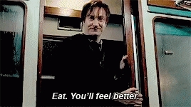 remus-lupin-eat.gif