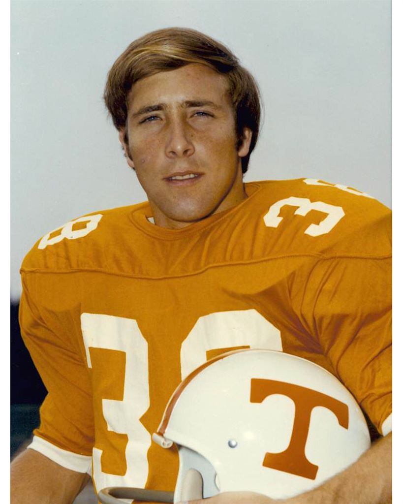 Townes,%20Tim%20(color%20head).jpg