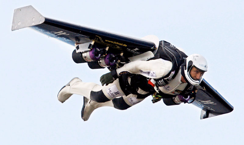 Yves-Rossy-Jetman-Rocketman.jpg