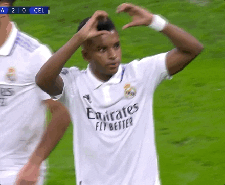 real-madrid-rodrygo-heart-sign-s5a6gsl61of0vc4s.gif