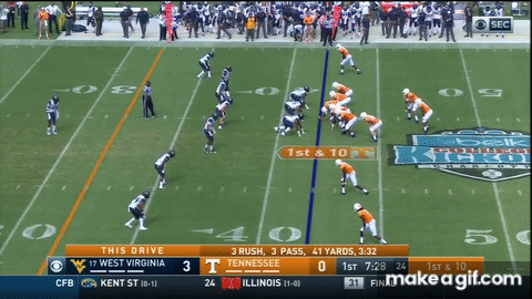 2018-09-19-Tennessee-RB-tackled-in-backfield-against-3-man-line.gif