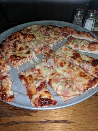 aggatuci-s-11-pizza-with.jpg