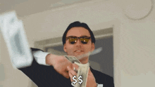 Man Throwing Money GIFs | Tenor