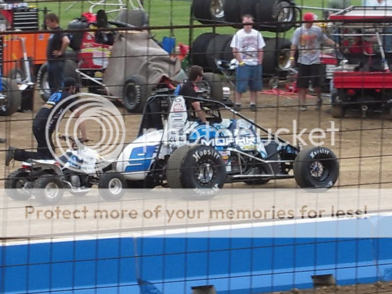 Indy08005.jpg