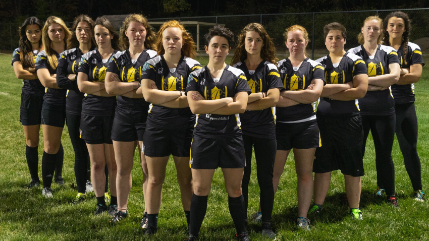 rugby-w-team-photo.jpg