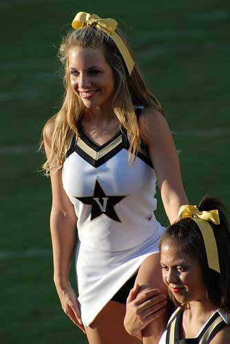 vandy-commodores-cheerleader.jpg