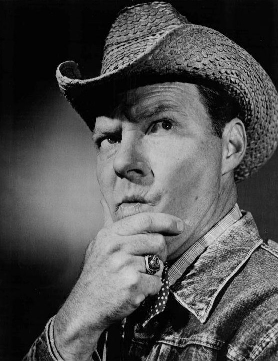 Pat_Brady_1952.JPG